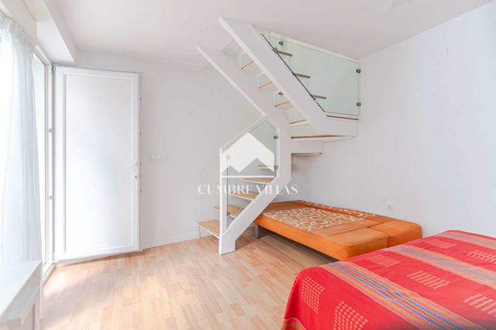 Image No.43-5 Bed Townhouse for sale