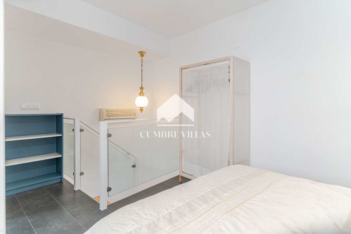 Image No.44-5 Bed Townhouse for sale