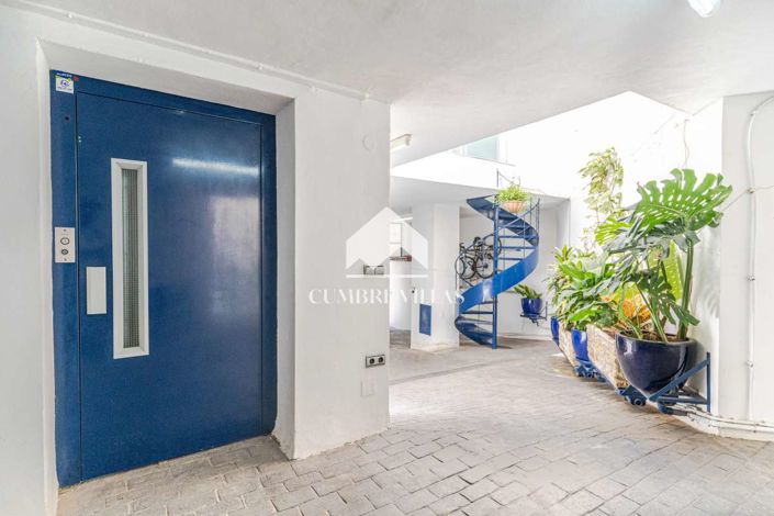 Image No.49-5 Bed Townhouse for sale