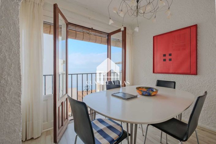 Image No.18-2 Bed Villa for sale