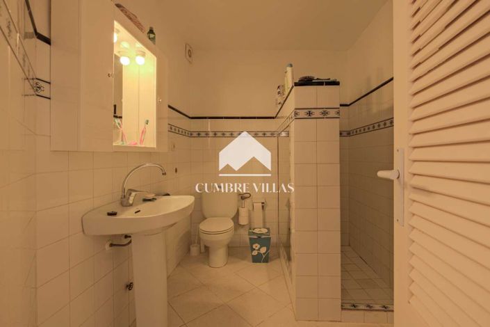 Image No.22-2 Bed Villa for sale