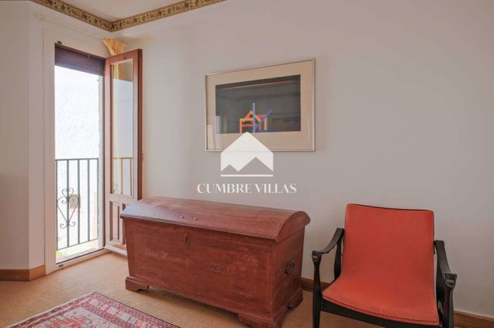 Image No.27-2 Bed Villa for sale