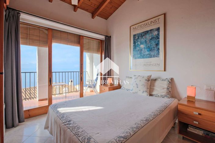 Image No.31-2 Bed Villa for sale