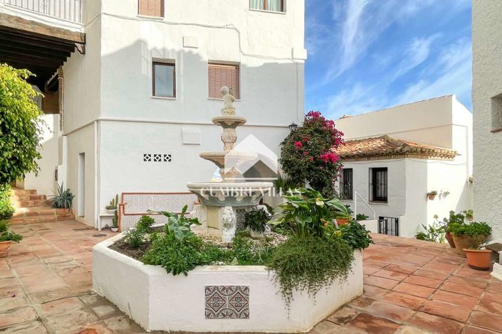 Image No.39-2 Bed Villa for sale