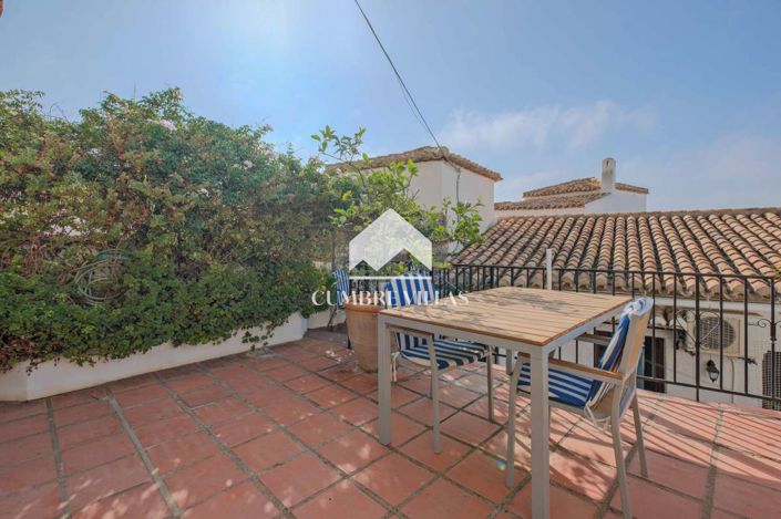 Image No.9-2 Bed Villa for sale