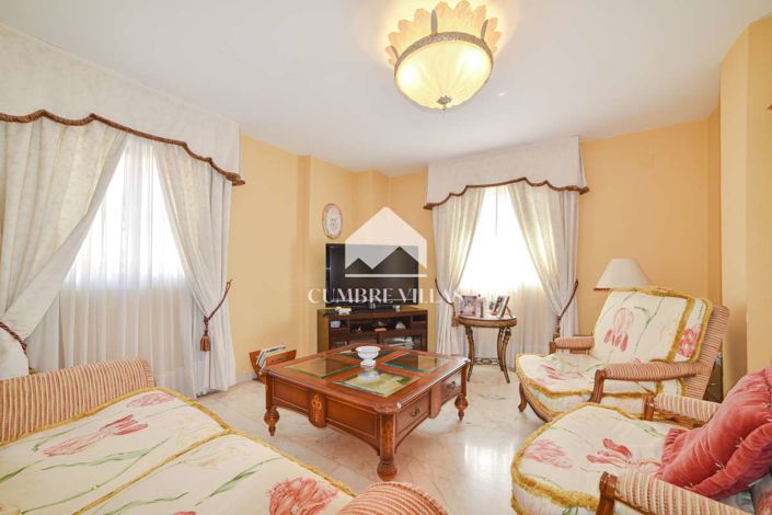 Image No.12-5 Bed Villa for sale