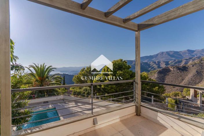 Image No.53-3 Bed Villa for sale