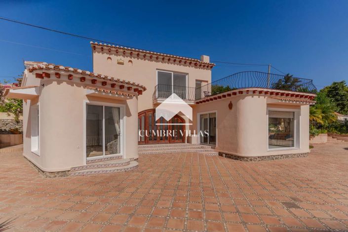 Image No.4-4 Bed Villa for sale