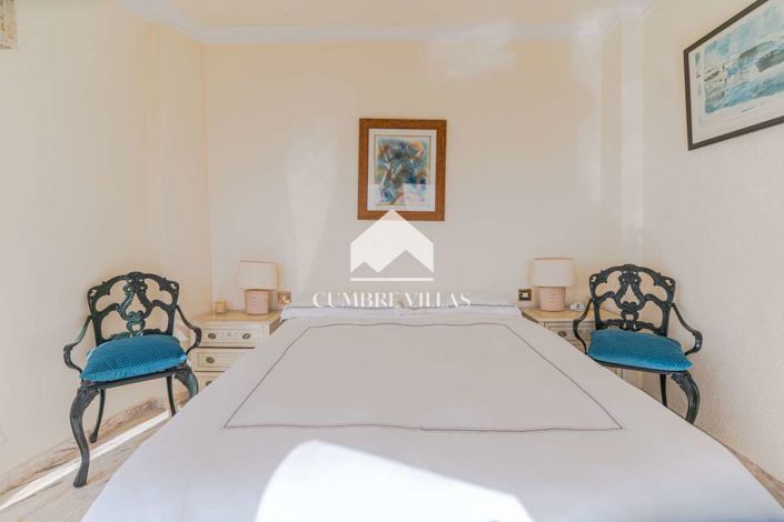 Image No.56-4 Bed Villa for sale