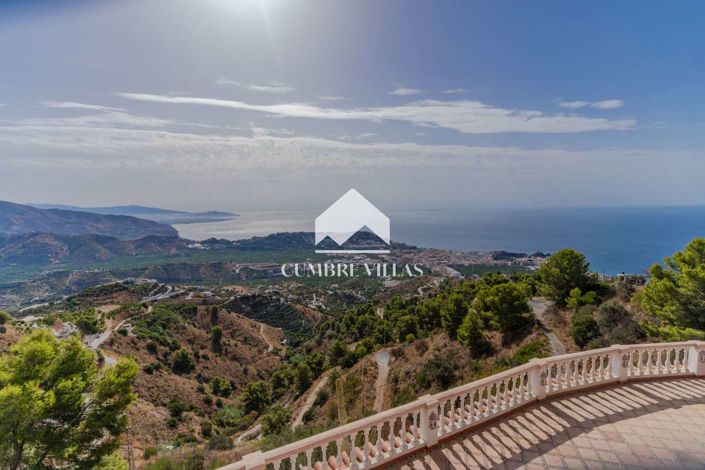 Image No.8-4 Bed Villa for sale