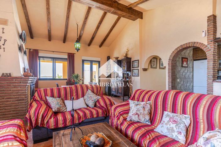 Image No.16-3 Bed Country House for sale
