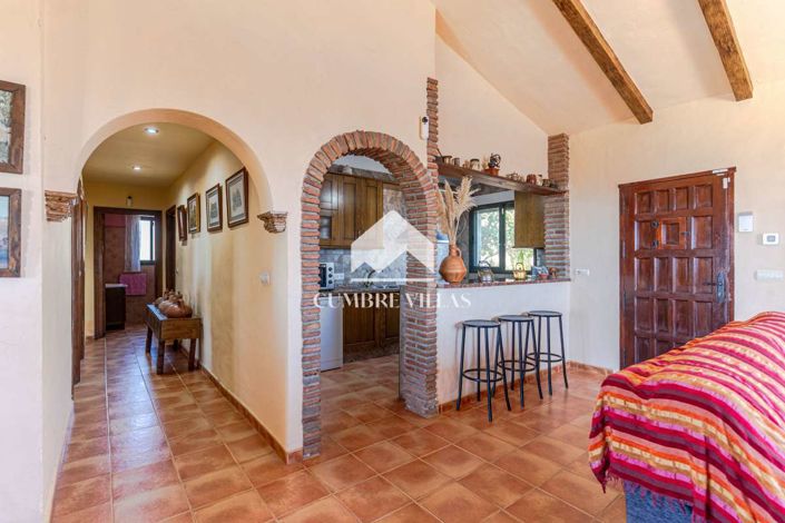 Image No.29-3 Bed Country House for sale