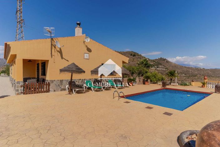 Image No.58-3 Bed Country House for sale