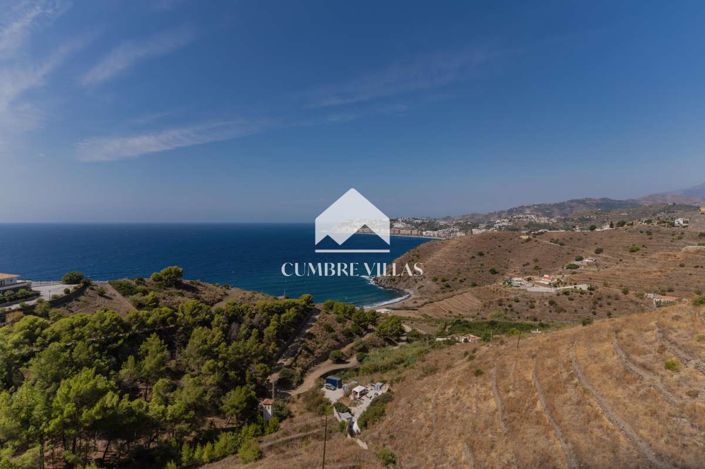Image No.13-8 Bed Villa for sale