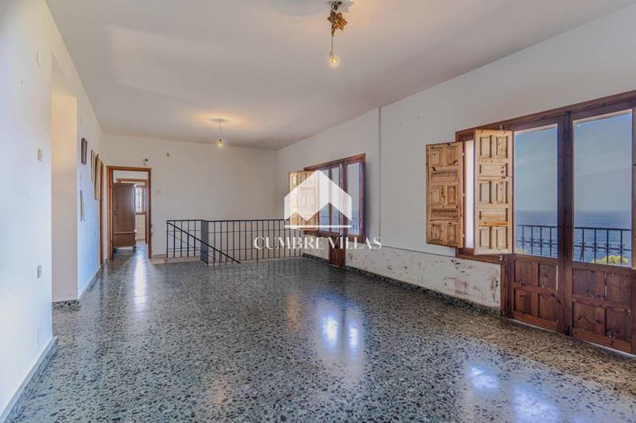Image No.23-8 Bed Villa for sale
