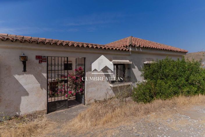 Image No.7-8 Bed Villa for sale
