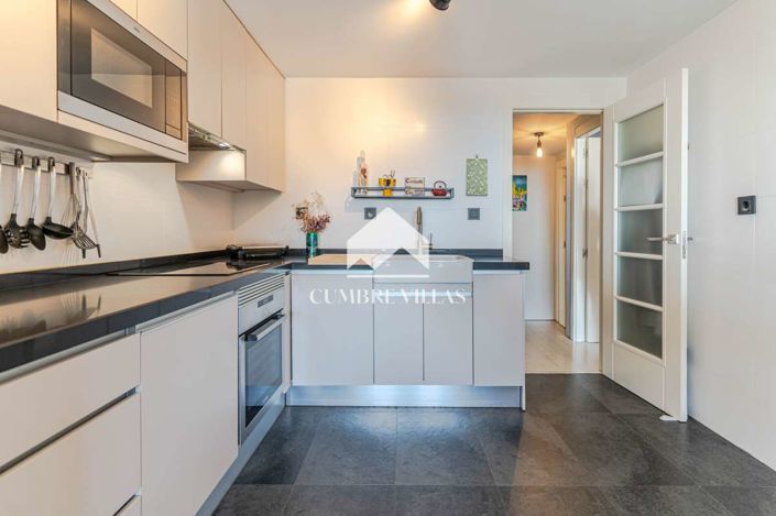 Image No.42-2 Bed Townhouse for sale