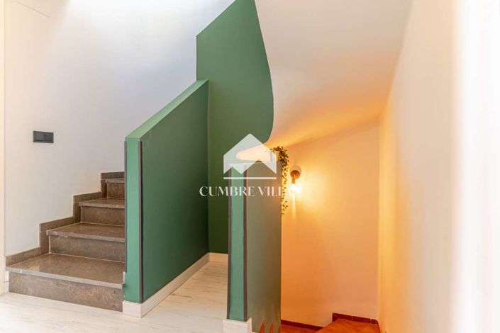 Image No.45-2 Bed Townhouse for sale