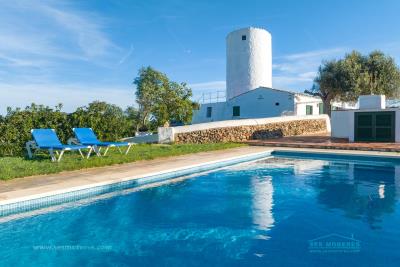 08-country-estate-house-windmill-historical-for-sale-mercadal-menorca
