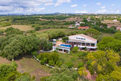 28-country-estate-villa-rustic-house-for-sale-alaior-menorca