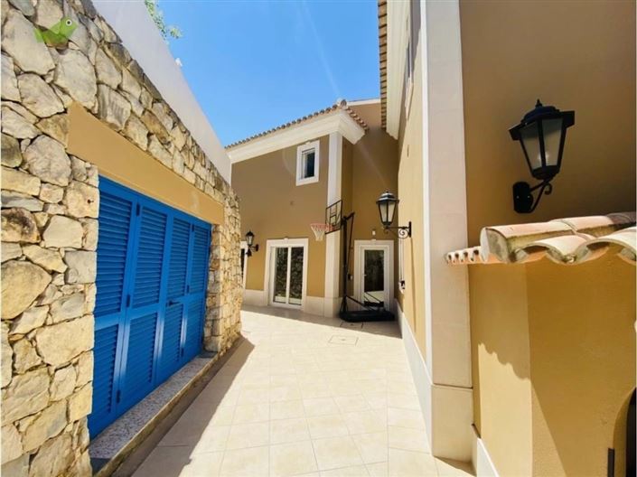 Image No.5-5 Bed Villa for sale