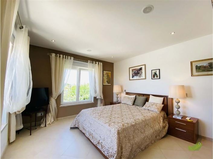 Image No.8-5 Bed Villa for sale