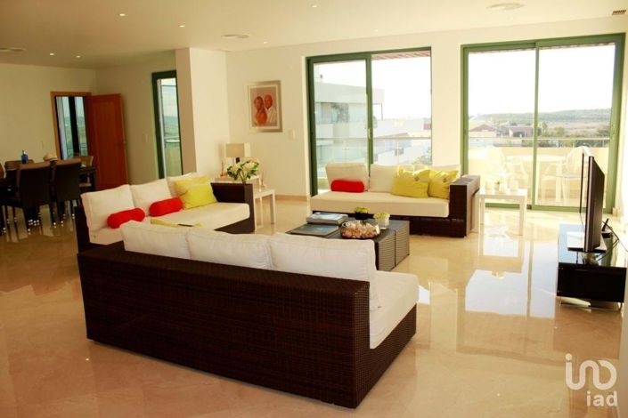 Image No.4-3 Bed Apartment for sale