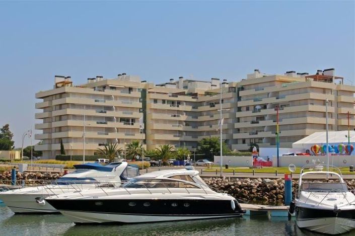 Image No.9-3 Bed Apartment for sale