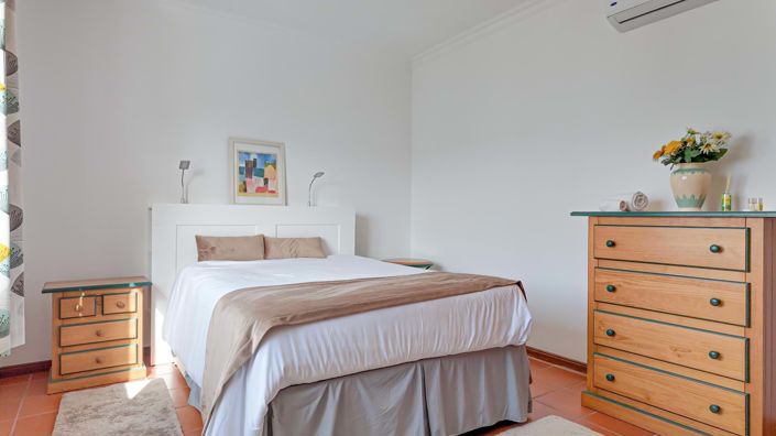 Image No.12-3 Bed Apartment for sale