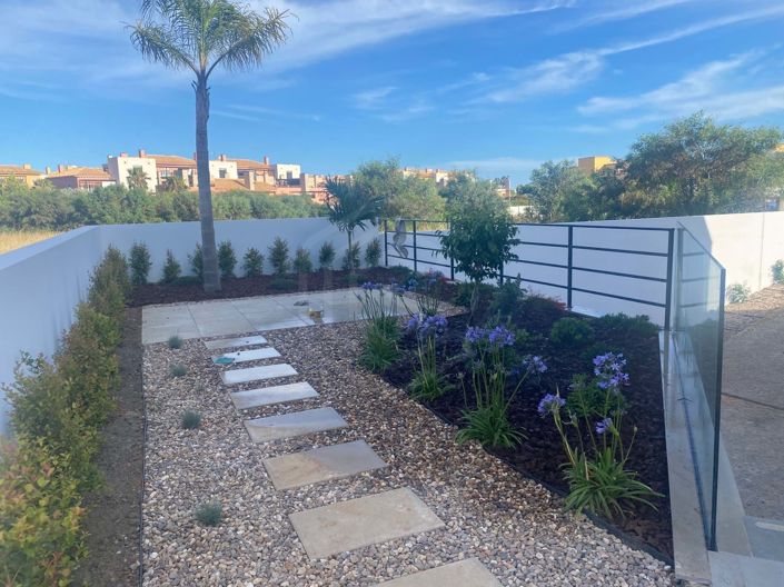 Image No.4-4 Bed Villa for sale