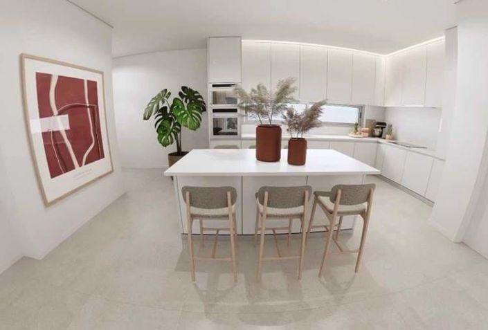 Image No.6-4 Bed Apartment for sale