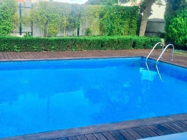 Image No.1-4 Bed Villa for sale
