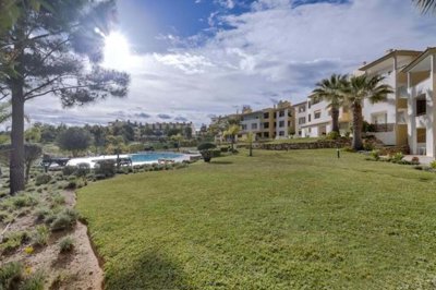 1654-638869-78d1f4f8b6655591b02d22fabb36a692d