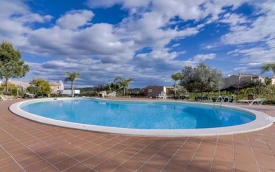 1654-638869-78d1f4f8b6655591b02d22fabb36a692d