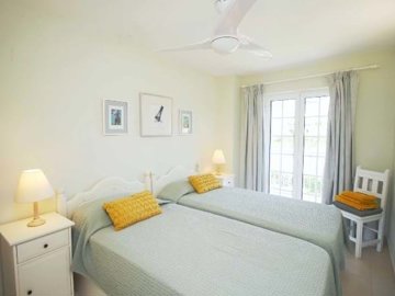 1654-650966-78d1f4f8b6655591b02d22fabb36a692d