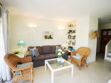 1654-650966-78d1f4f8b6655591b02d22fabb36a692d