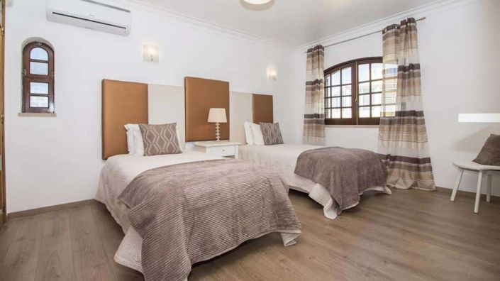 Image No.12-3 Bed Villa for sale