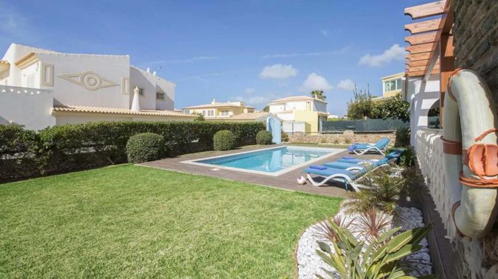 Image No.23-3 Bed Villa for sale