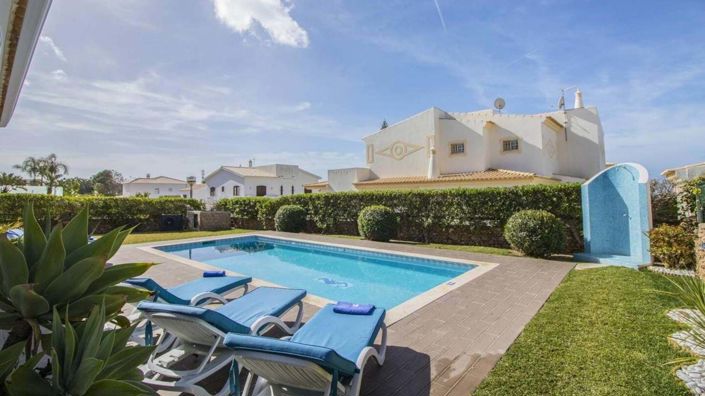 Image No.3-3 Bed Villa for sale