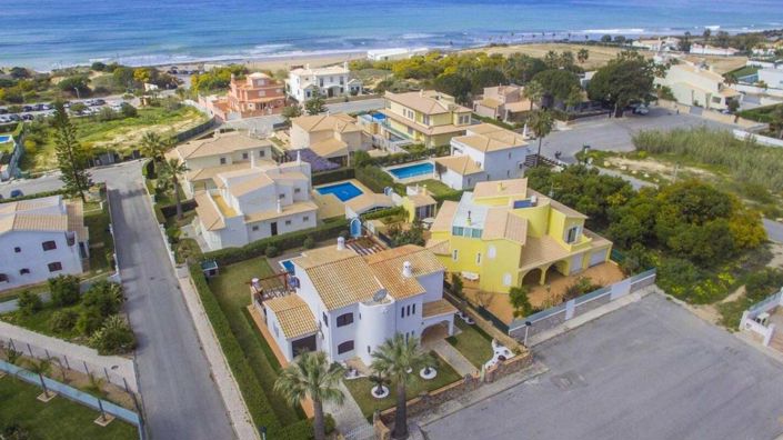 Image No.5-3 Bed Villa for sale