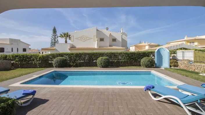 Image No.7-3 Bed Villa for sale