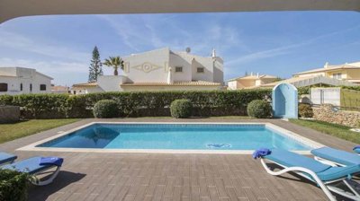 1654-625194-78d1f4f8b6655591b02d22fabb36a692d