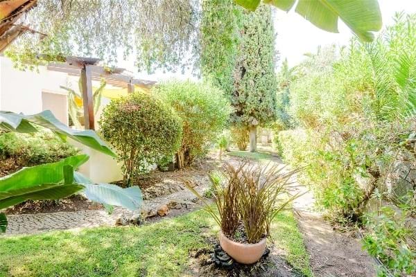 Image No.3-4 Bed Villa for sale