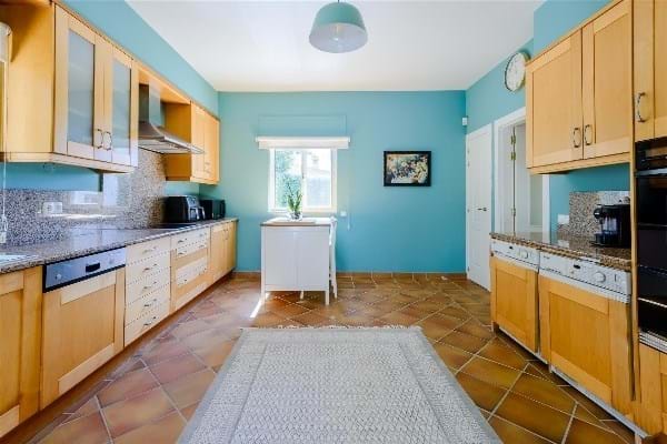 Image No.7-4 Bed Villa for sale