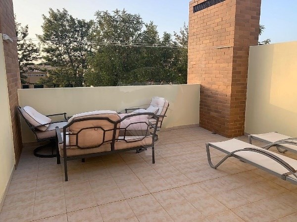 Image No.5-4 Bed Townhouse for sale