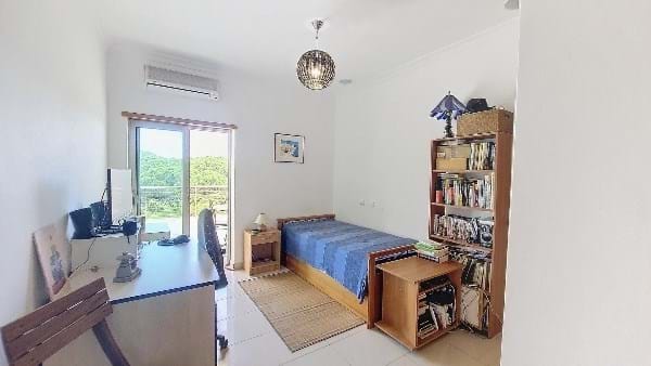 Image No.8-3 Bed Apartment for sale