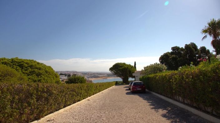 Image No.11-4 Bed Villa for sale