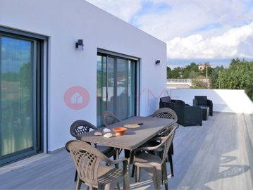 1654-655420-78d1f4f8b6655591b02d22fabb36a692d