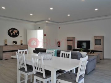 1654-655420-78d1f4f8b6655591b02d22fabb36a692d