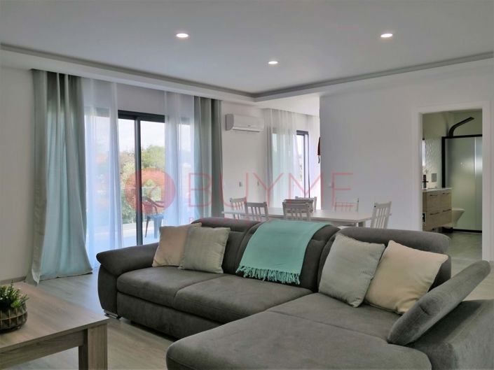 Image No.6-6 Bed Villa for sale